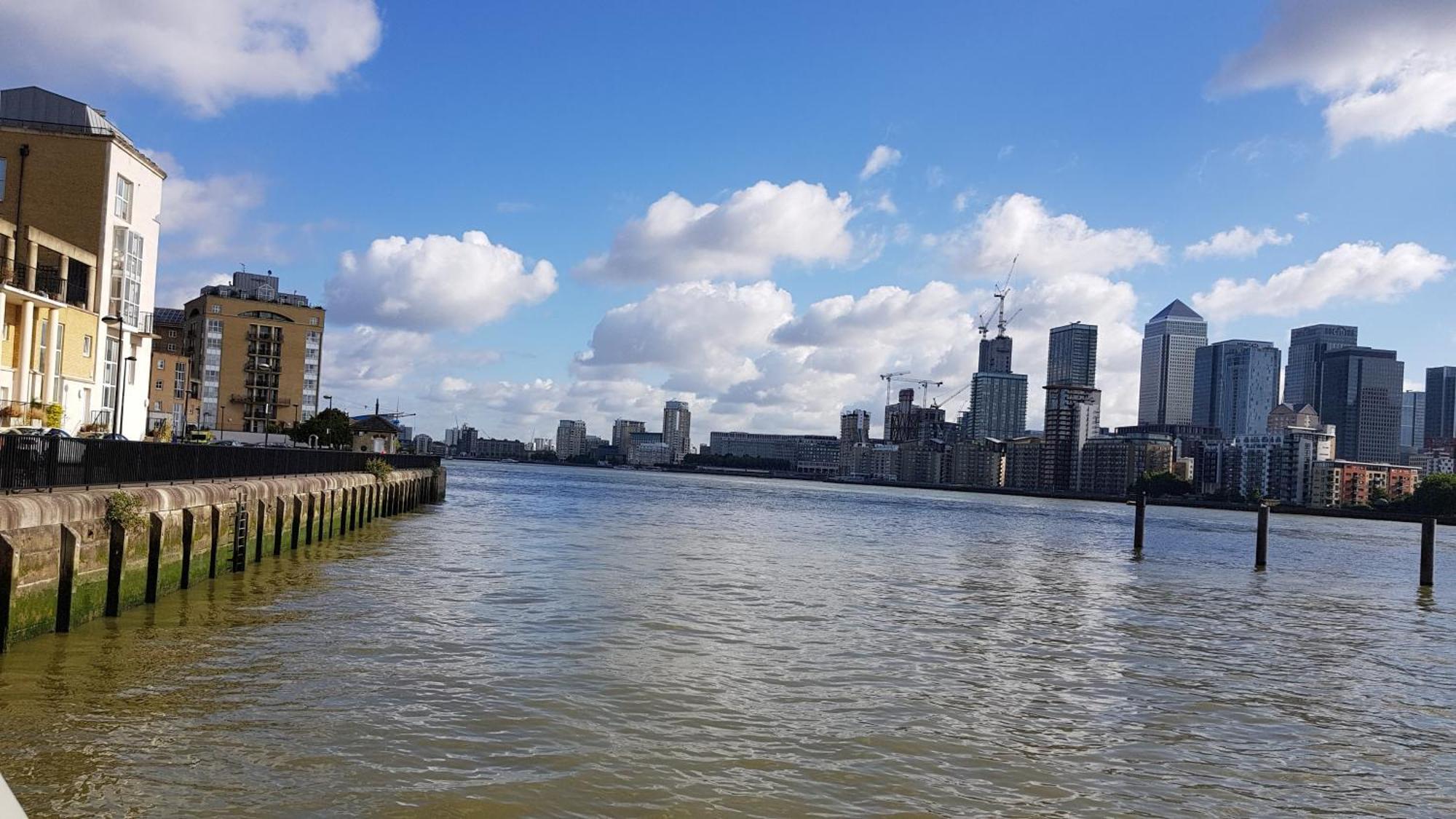 Riverside 3Br With Easy Transport 20Mins To City Centre لندن المظهر الخارجي الصورة